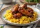 Sayap Ayam BBQ dengan Nasi Berbumbu disajikan