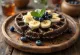 Waffle superfood dengan biji chia, quinoa, pisang, blueberry, dan almond disajikan