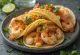 Tacos makanan laut dengan saus habanero