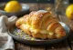 Croissant keju cottage disajikan