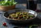 Saus Cuka Balsamik Anggur Merah Jalapeño disajikan