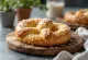 Pretzel kelapa disajikan