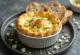 Soufflé keju feta yang baru dipanggang
