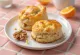 Scone kenari jeruk disajikan